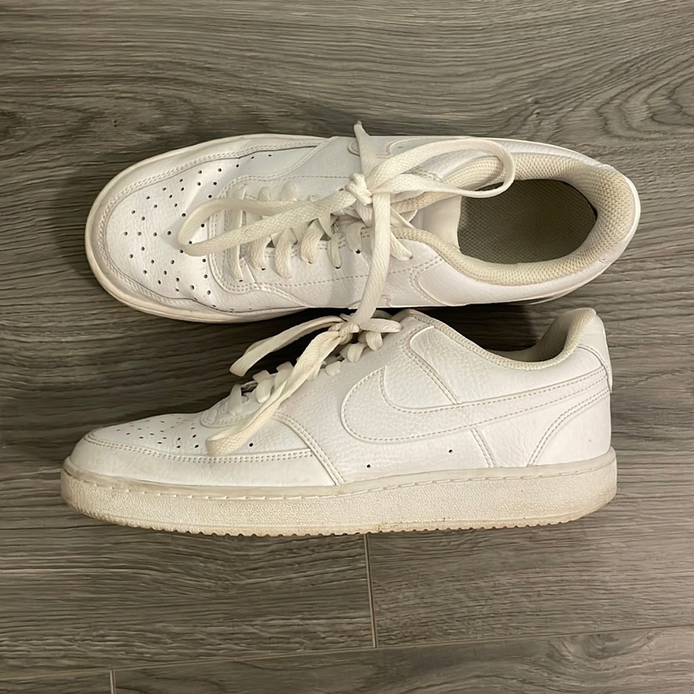 Nike Court Vision Low size 9.5